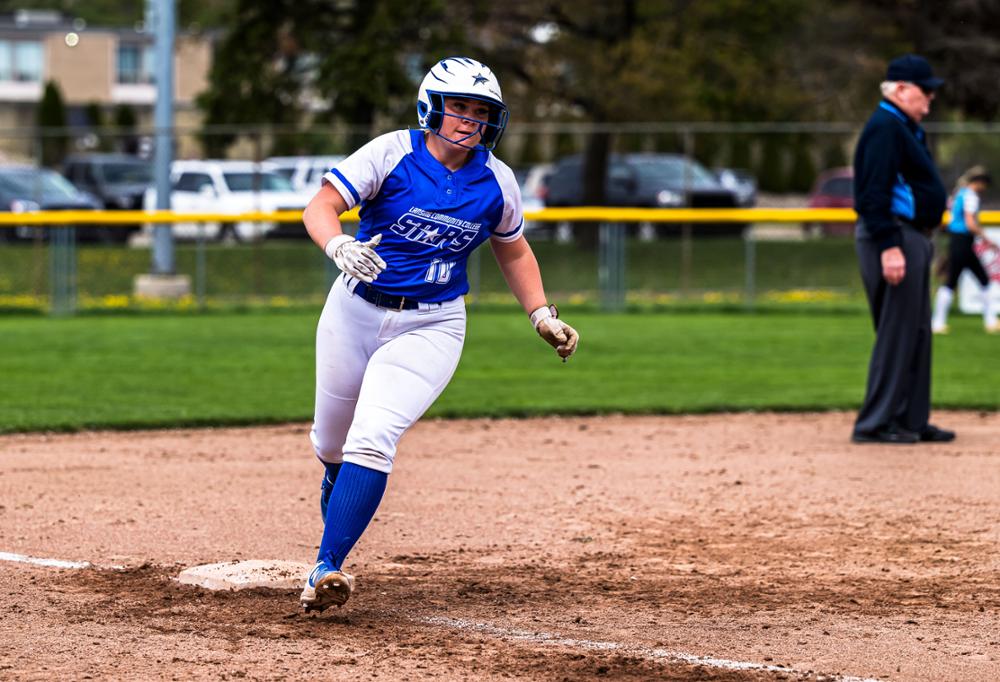 LCC Stars start the 2026 softball season