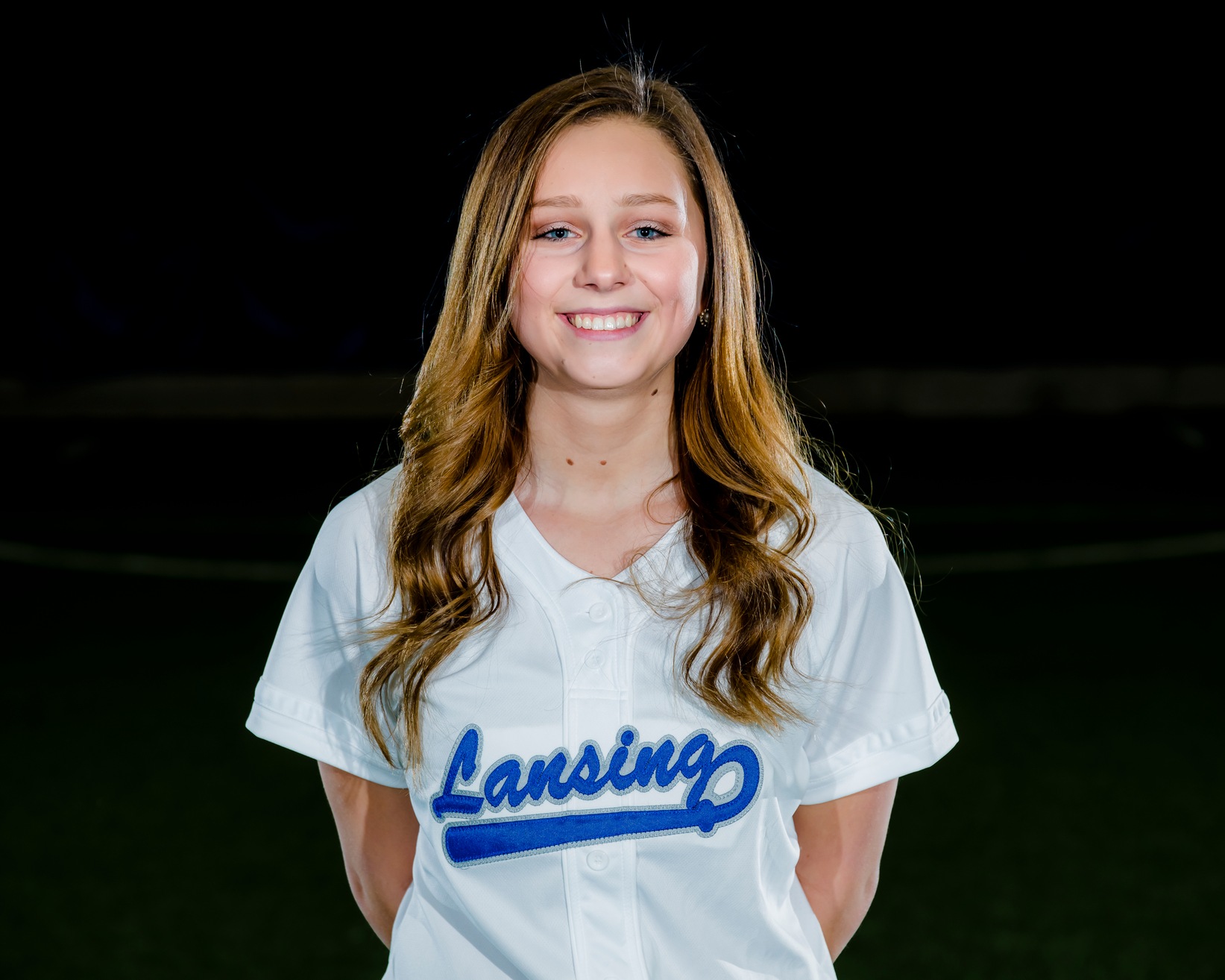 Sara Reinhardt helps lead softball Stars